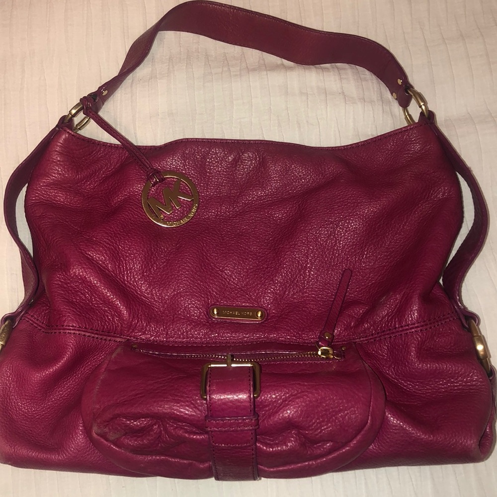 Micheal Kors Austin Pebbled Leather Hobo Bag